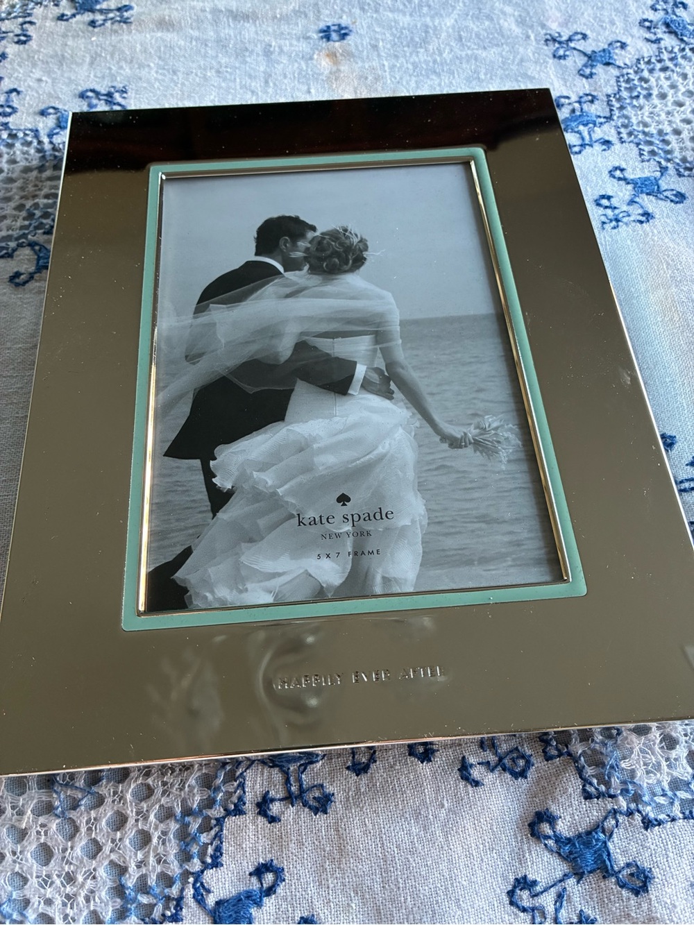 NIB kate spade Happily Ever After  Silverplate Picture Frame with Aqua Trim
